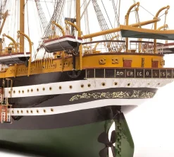 Amerigo Vespucci Basic 1:100 sans voile OCCRE - OCCRE