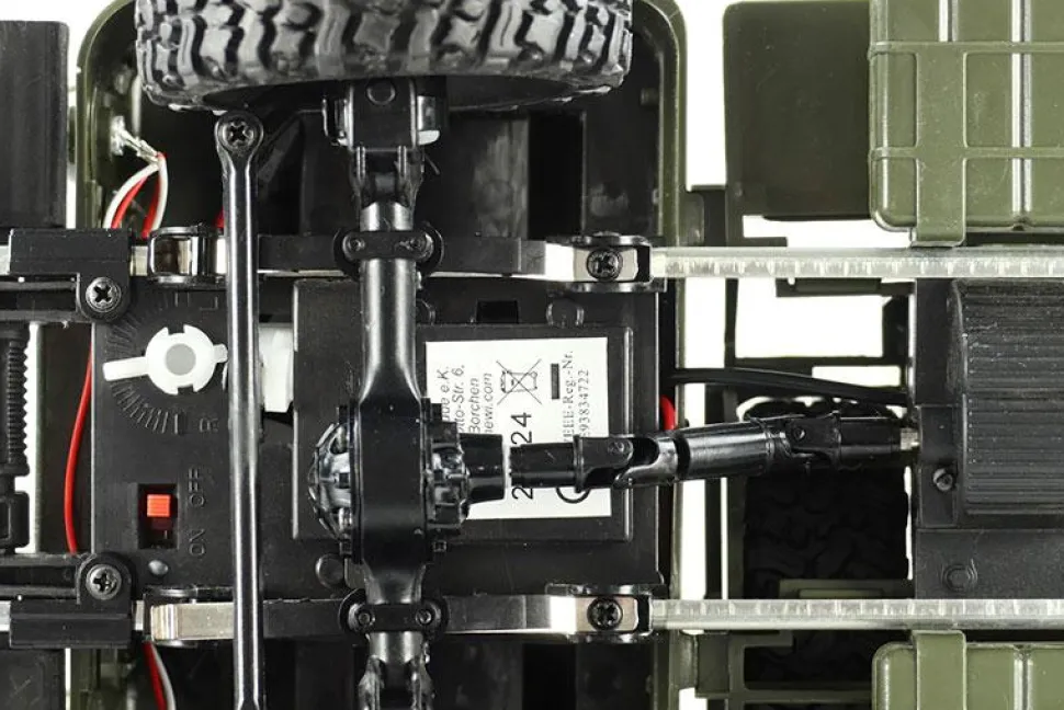 Camion Civil GAZ-66 4WD 1/16e RTR Vert - Amewi