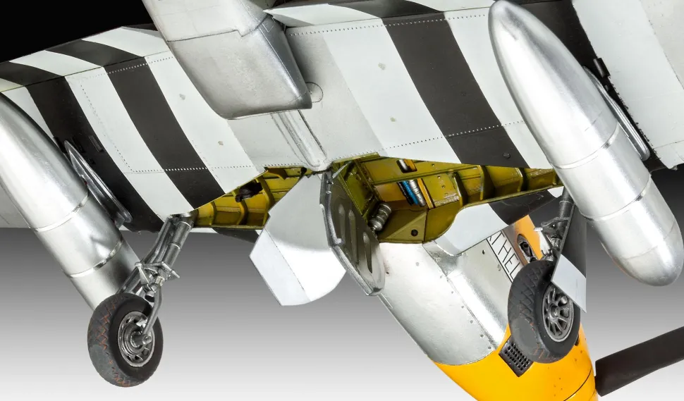 Maquette avion : P-51D Mustang - Revell