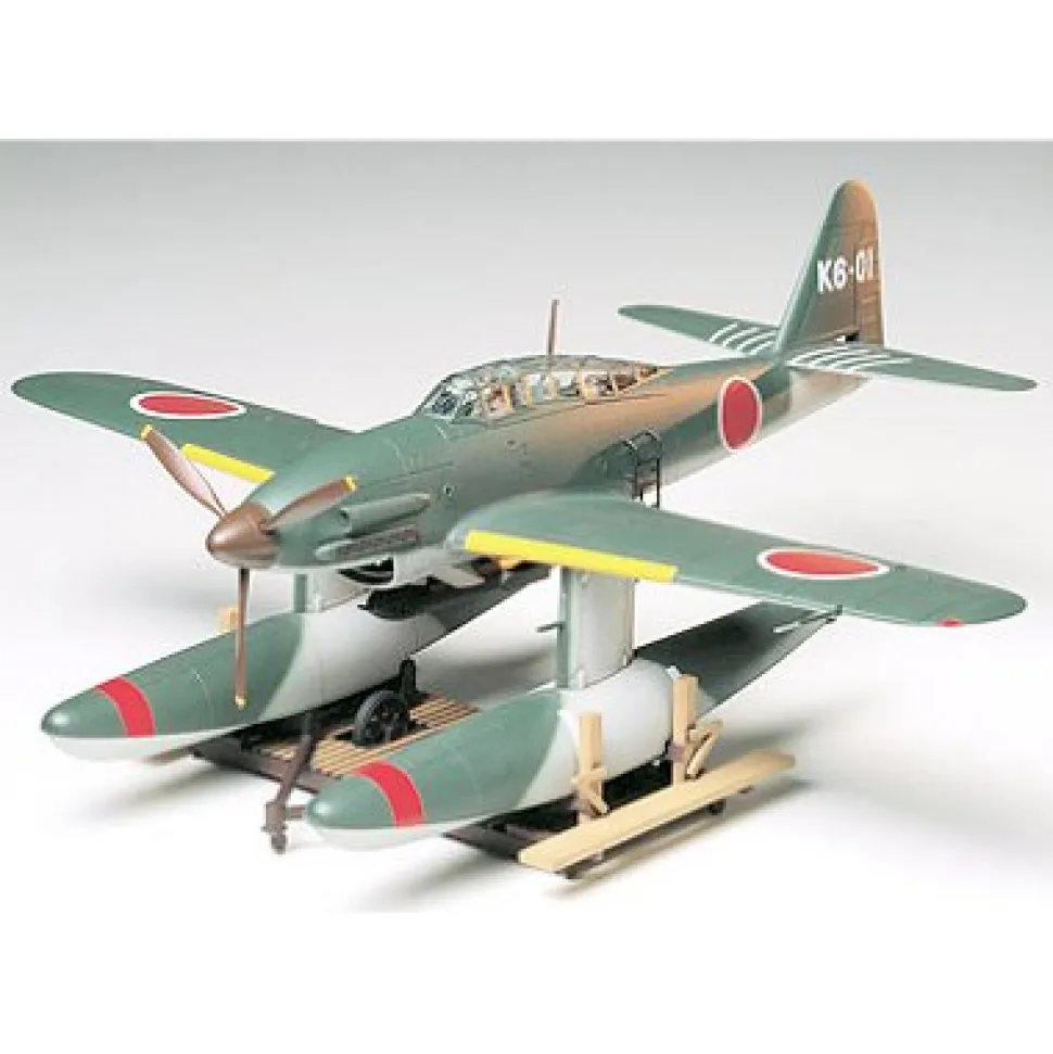Maquette avion : Aichi M6A1 Seiran - Tamiya