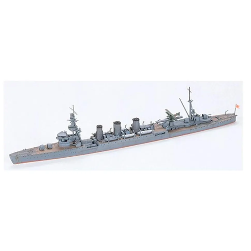 Maquette bateau : Croiseur Leger Tama - Tamiya