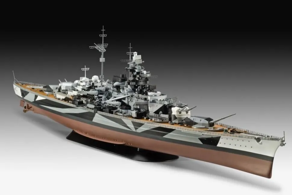 Maquette bateau : Battleship Tirpitz - Revell