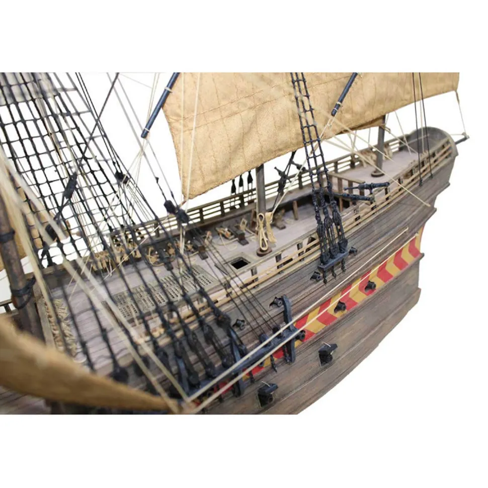 Maquette bateau en bois : Santiago de Compostela - Disarmodel