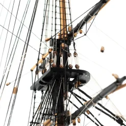 Maquette bateau en bois : HMS Fly - Amati