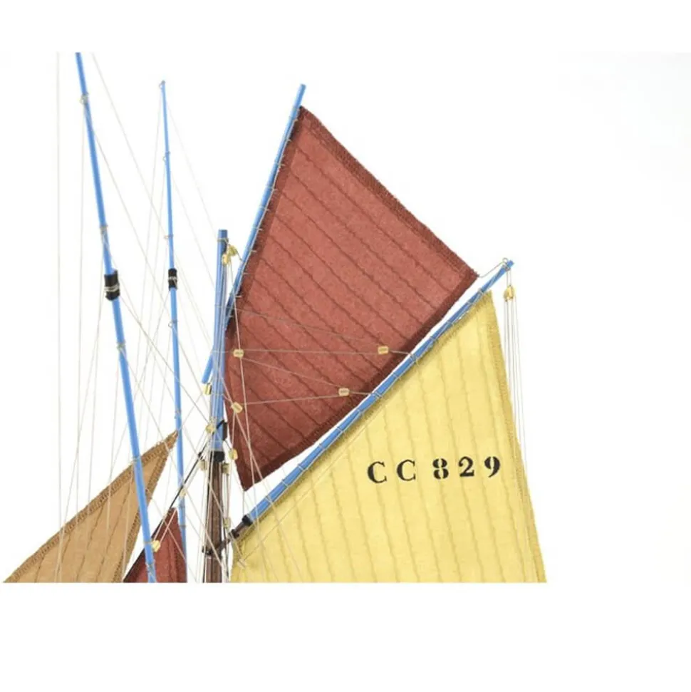 Maquette bateau en bois : Marie Jeanne - Artesania