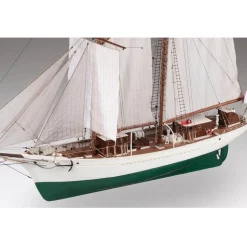 Maquette bateau en bois : La Belle Poule - Dusek