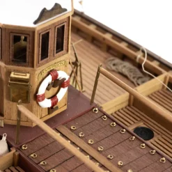 Maquette bateau en bois : Bateau de pêche Ecossais Fifie - Amati