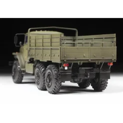 Maquette camion militaire : Camion URAL 4320 - Zvezda