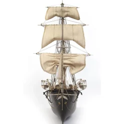 Maquette de bateau en bois : Endurance - OCCRE