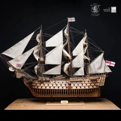 Maquette de bateau en bois : HMS Victory (Edition limitée et numérotée) - OCCRE