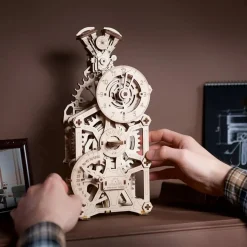 Maquette en bois : Horloge à moteur - Ugears
