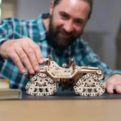 Maquette en bois : Véhicule tout terrain - Ugears