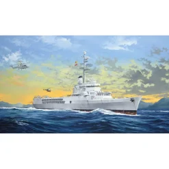 Maquette porte-hélicoptères Jeanne d’Arc 2008 de la Marine nationale - Trumpeter