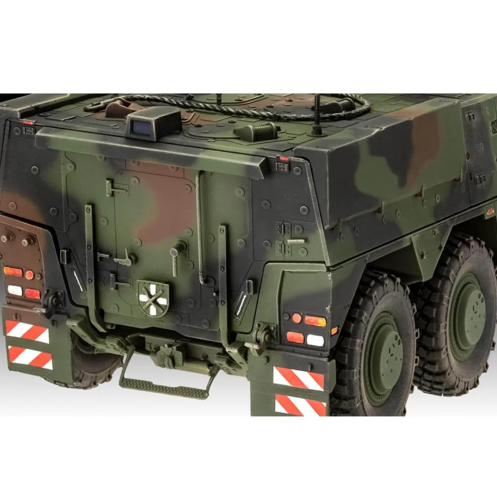 Maquette véhicule militaire : GTK Boxer GTFz - Revell