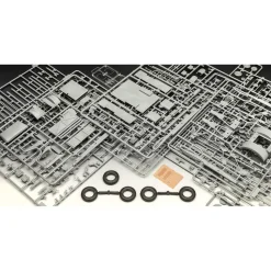 Maquette véhicule militaire : BM-13-16 sur WOT 8 - Revell