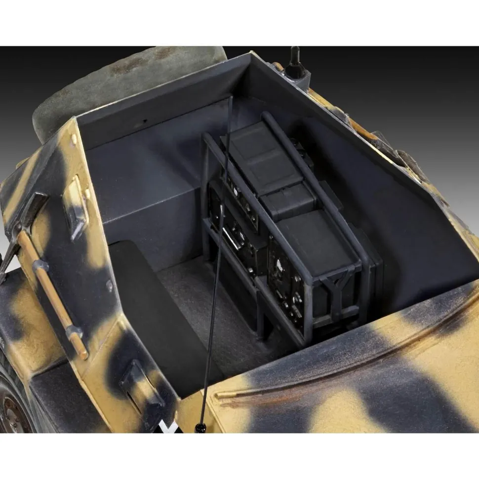 Maquette véhicule militaire : blindé allemand Sd.Kf Ausf.B - Revell