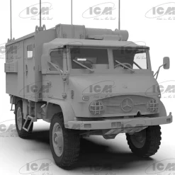 Maquette véhicule militaire : Unimog S 404, camion radio de l'armée allemande - ICM
