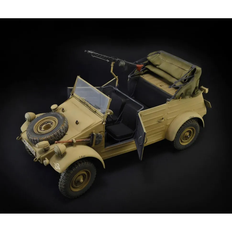 Maquette véhicule militaire : Kübelwagen Typ 82 - Italeri