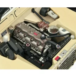 Maquette voiture : Land Rover Series III LWB - Revell