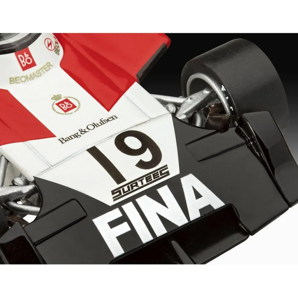 Maquette voiture : Surtees TS16/03 - Revell
