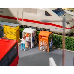 Modélisme HO : 4 conteneurs à vêtements usagés - Faller