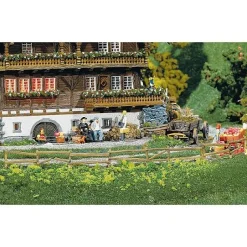 Modélisme HO : Accessoires de décor : 4 clôtures pour prés et jardins - Faller
