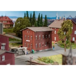 Modélisme HO : Immeuble administratif Deutsche Bahn - Faller