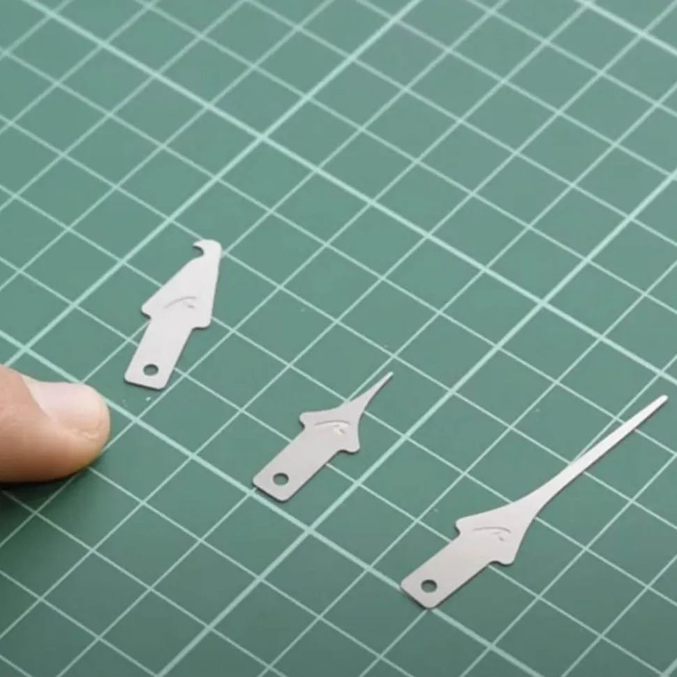 Outillage pour maquette : ensemble de micro scies - Artesania