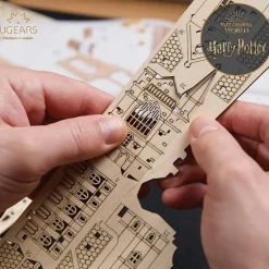 Puzzle 3D en bois : Château de Poudlard - Ugears