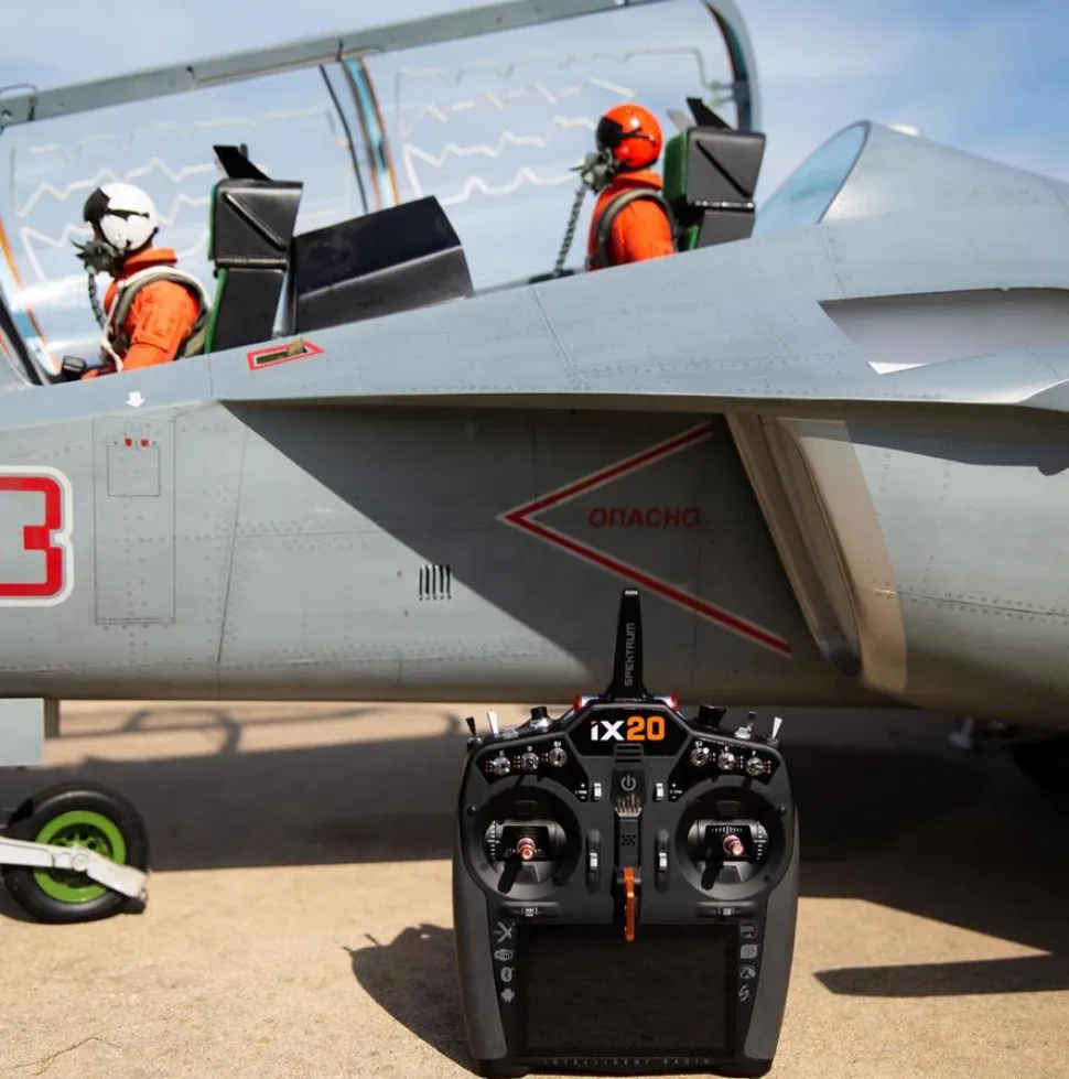 Spektrum iX20 DSMX 20 voies 2.4Ghz - Spektrum