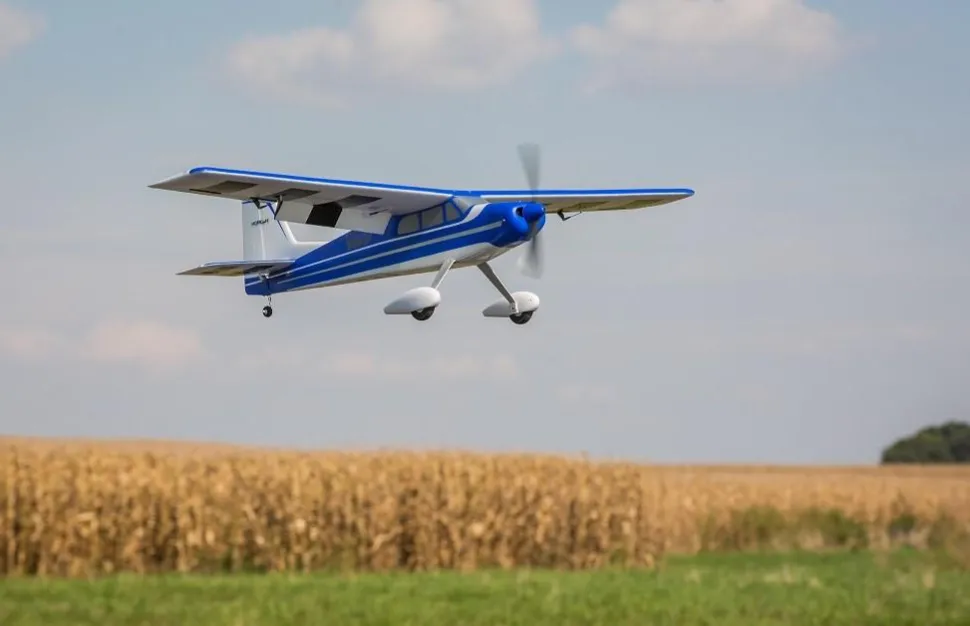 Valiant 1,3m BNF Basic E-flite Safe et AS3X - E-flite